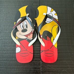 Mickey Mouse Disney Havaiana's flip flops size 41-42